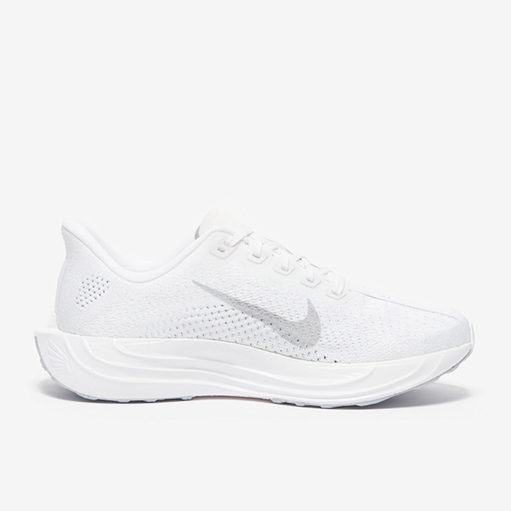 Nike Womens Pegasus Plus