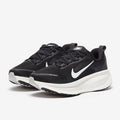 Nike Womens Vomero 18