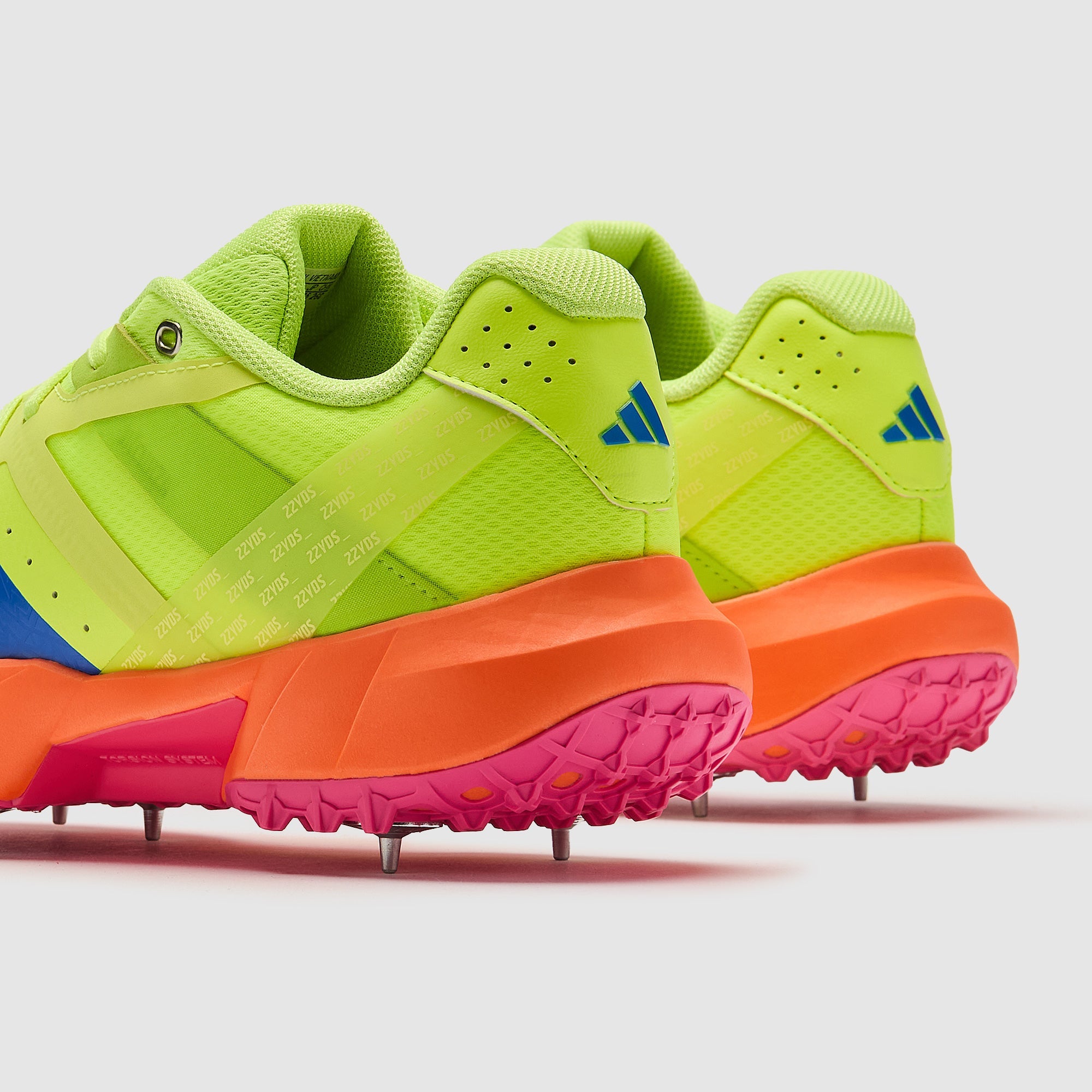 adidas 22YDS Incurza Cricket Spikes - Hi