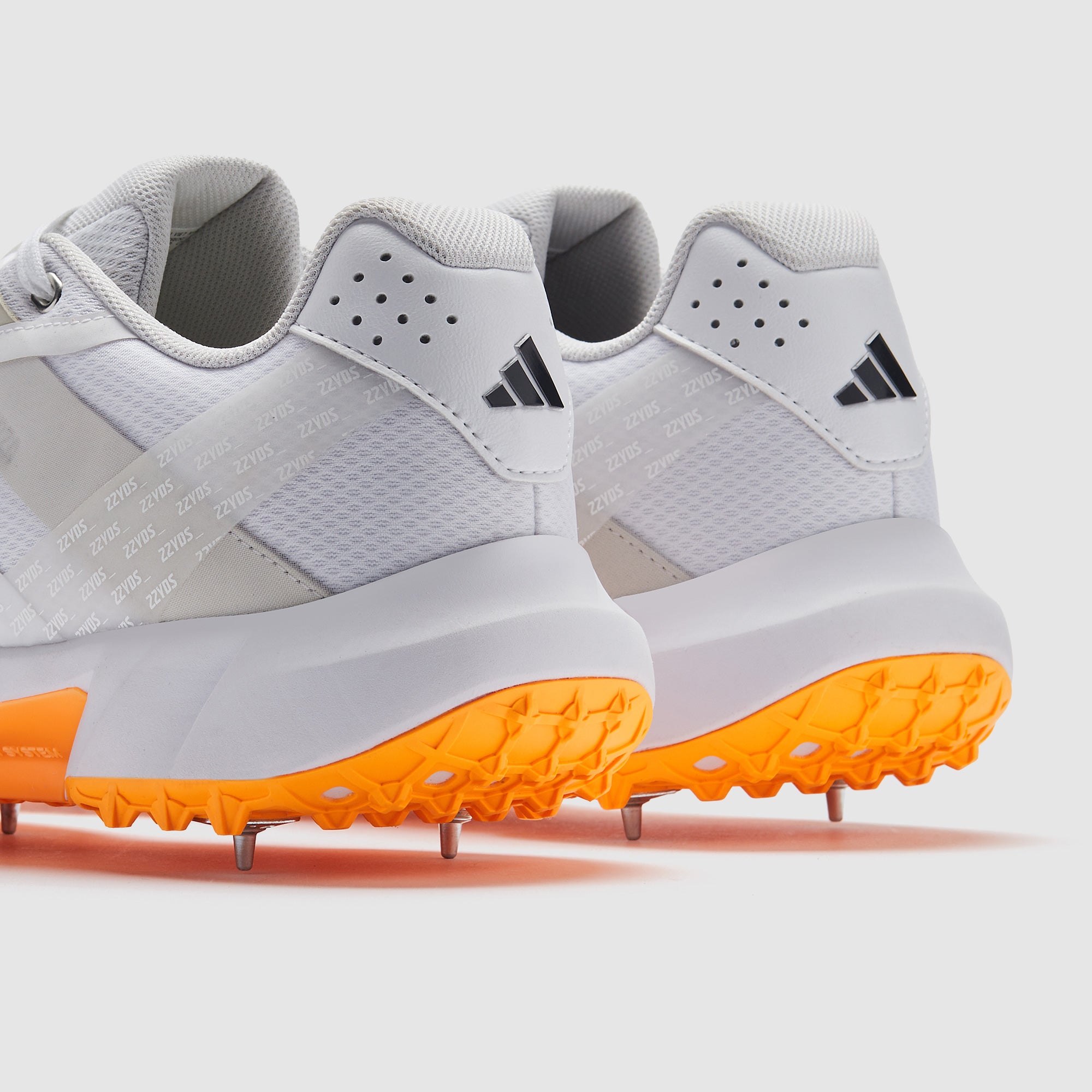 adidas 22YDS Incurza Cricket Spikes