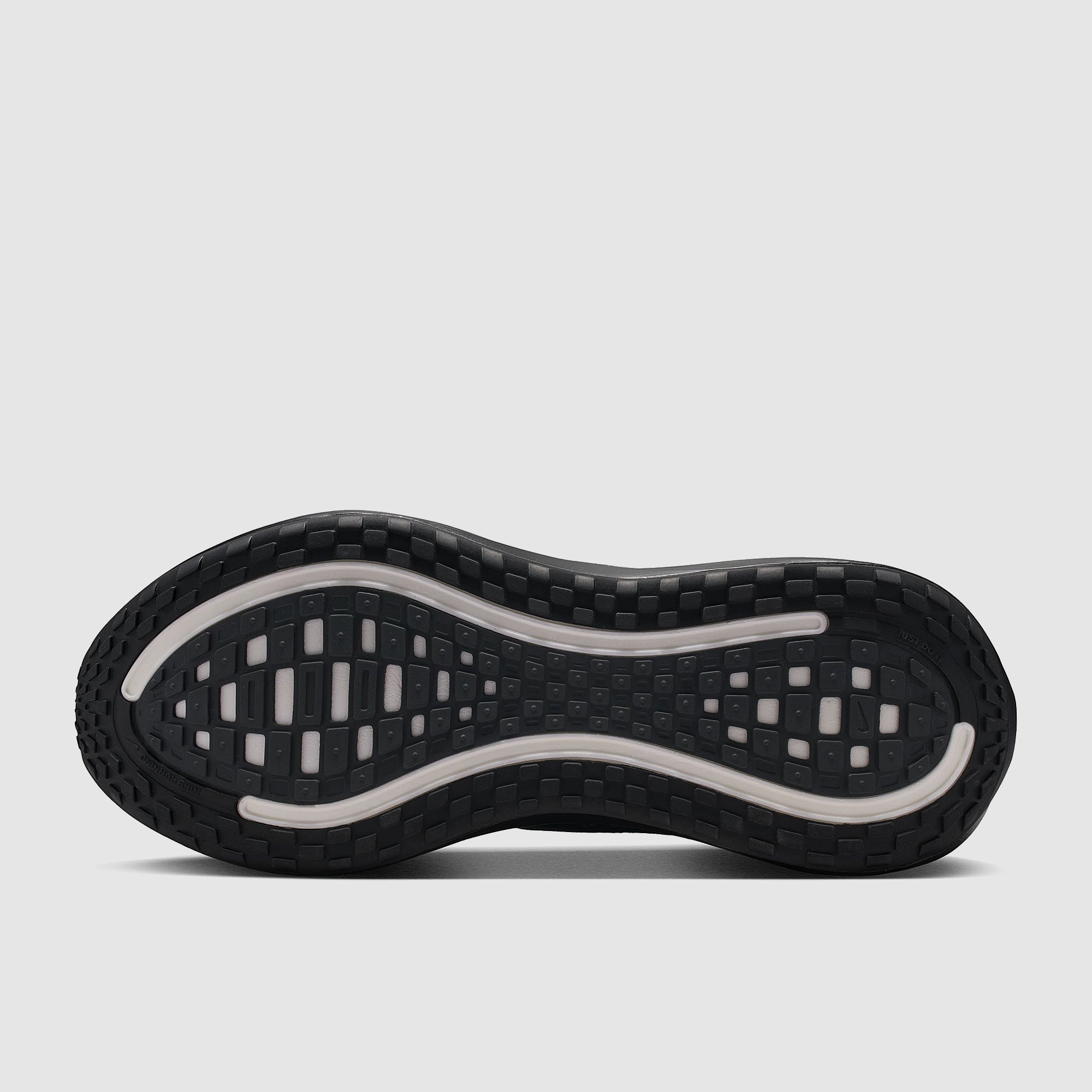 Nike Vomero Plus