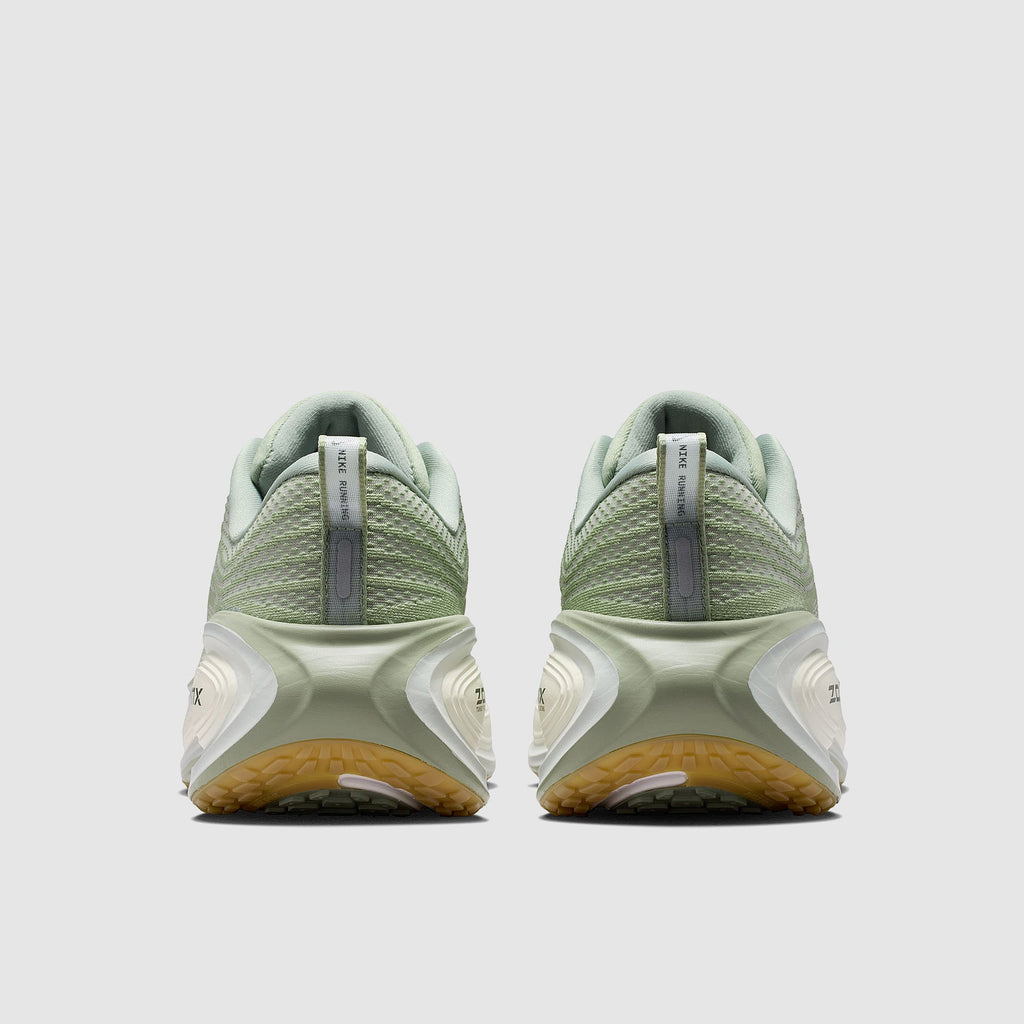 Nike Vomero Plus