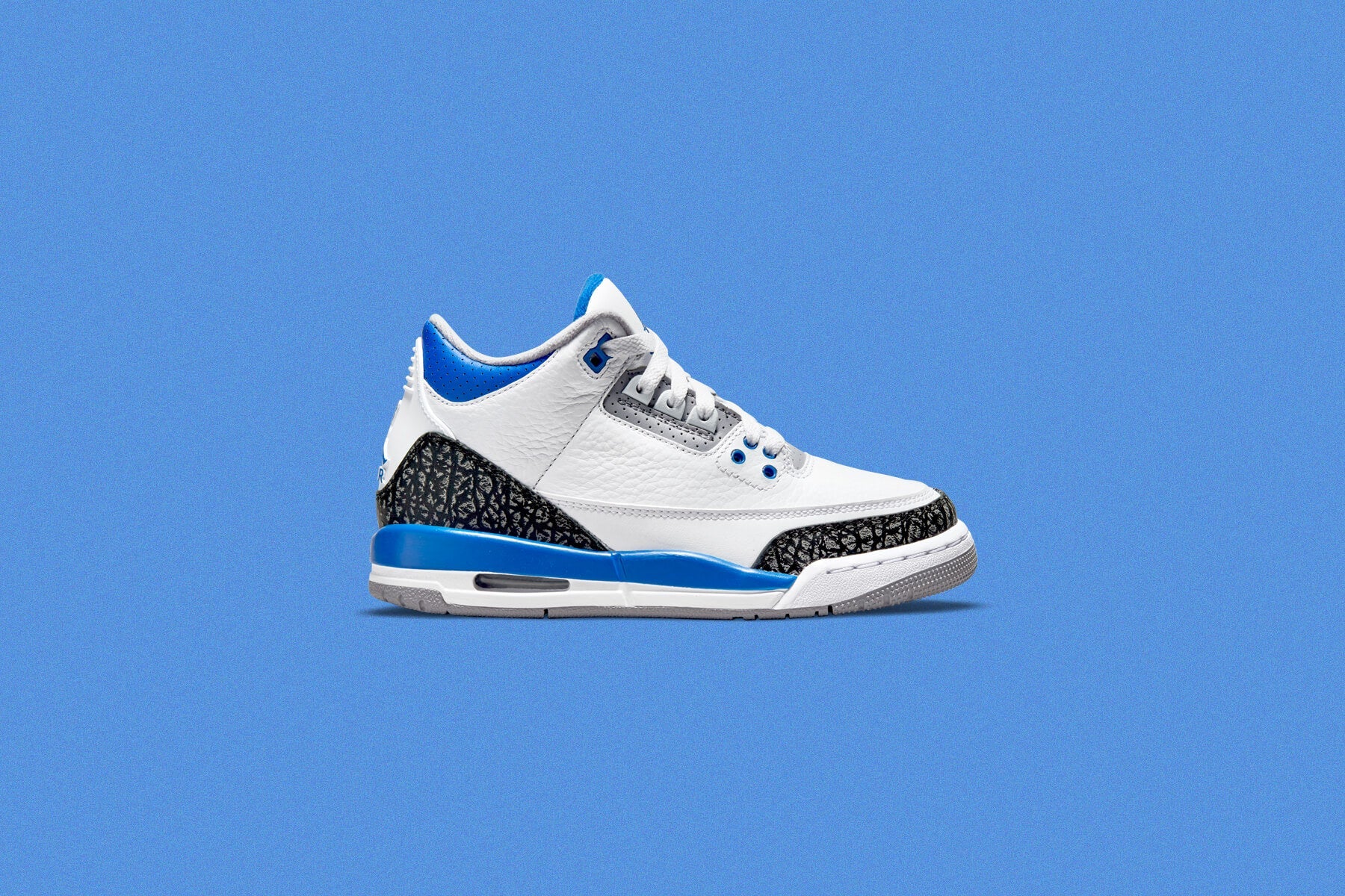 Air Jordan 3 Retro (GS) 'Racer Blue' - White/Cement Grey
